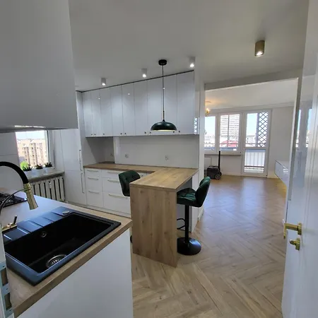 Praga Old Town- Pge National Stadium Gold 바르샤바