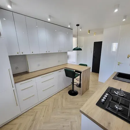 Praga Old Town- Pge National Stadium Gold Warszawa