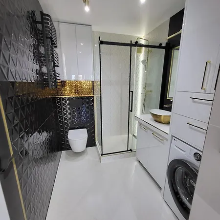 Praga Old Town- Pge National Stadium Gold 바르샤바