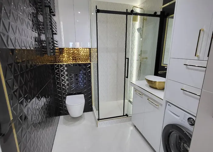 Praga Old Town- Pge National Stadium Gold Warszawa